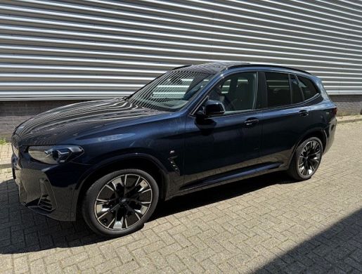 BMW IX3 High Executive